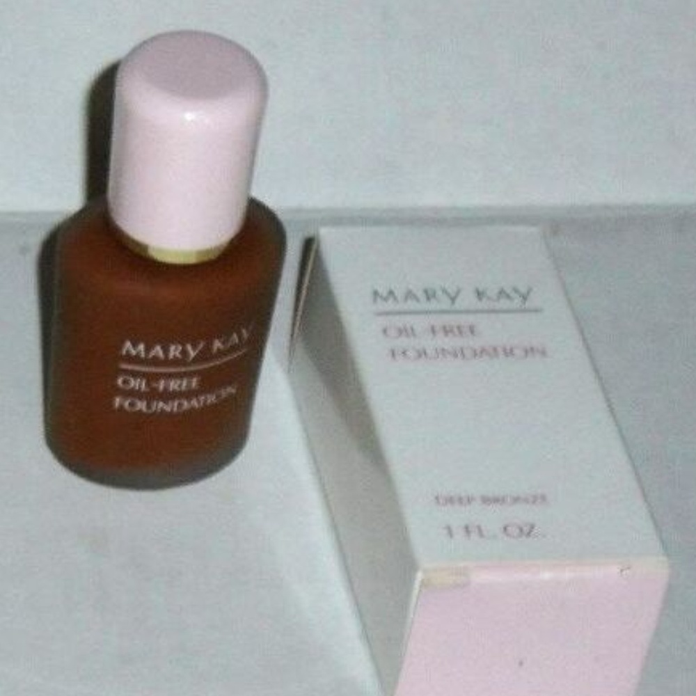 Oil Free Deep Bronze #1094 Foundation Oily Skin